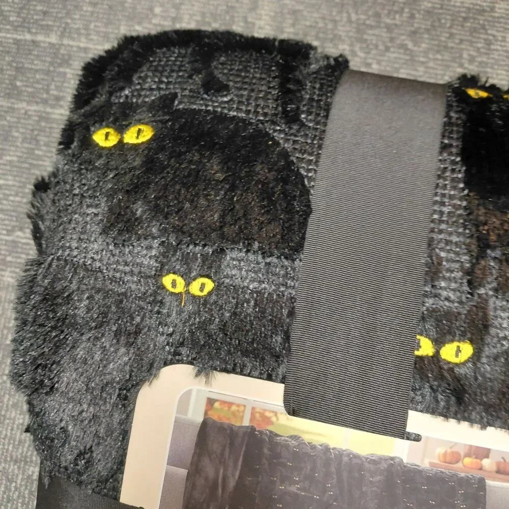 NWT SAME DAY SHIP VIRAL COSTCO FAUX FUR HALLOWEEN FALL THROW BLACK CAT